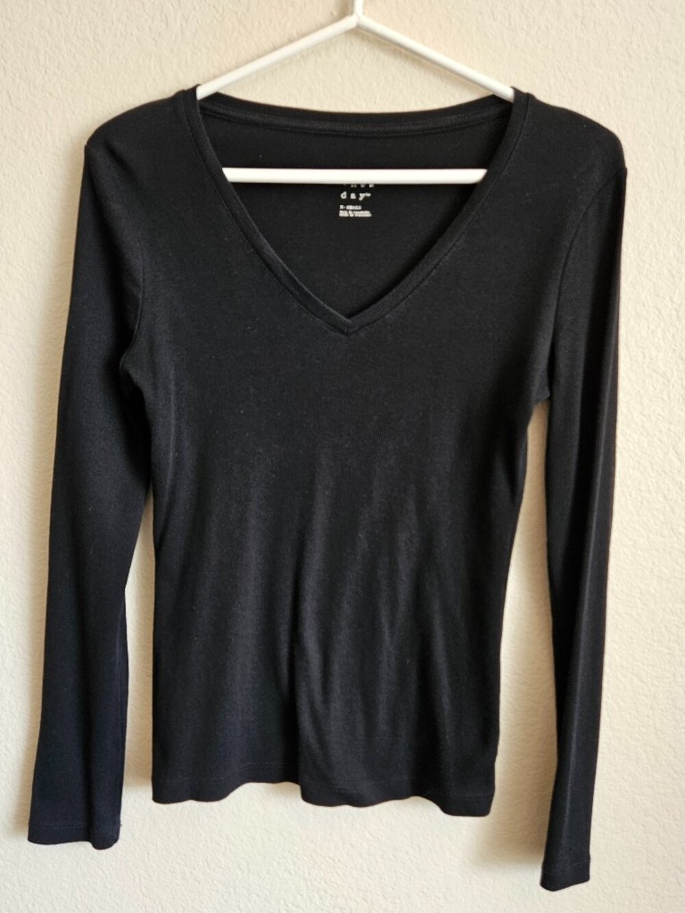 A New Day Long Sleeve V-Neck Ribbed Black Top